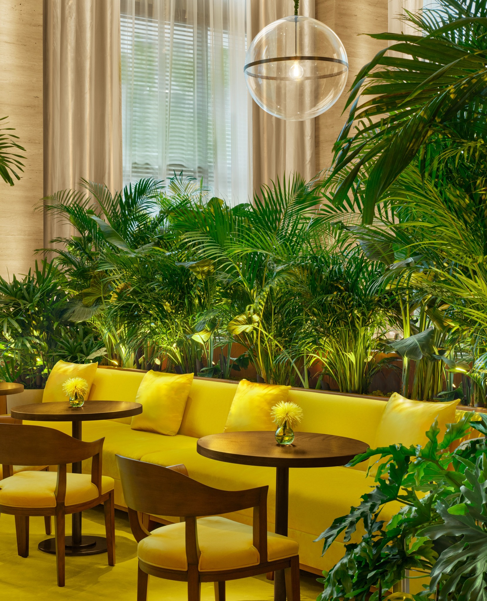 Lobby Bar