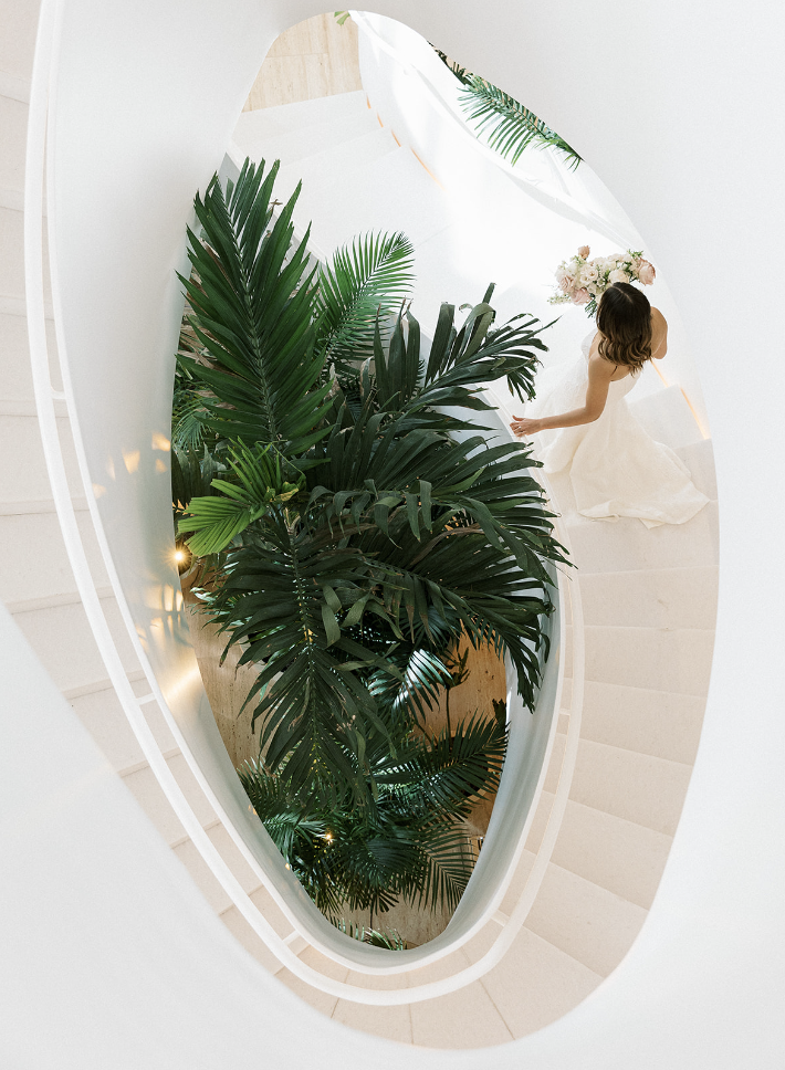 The Tampa EDITION Staircase