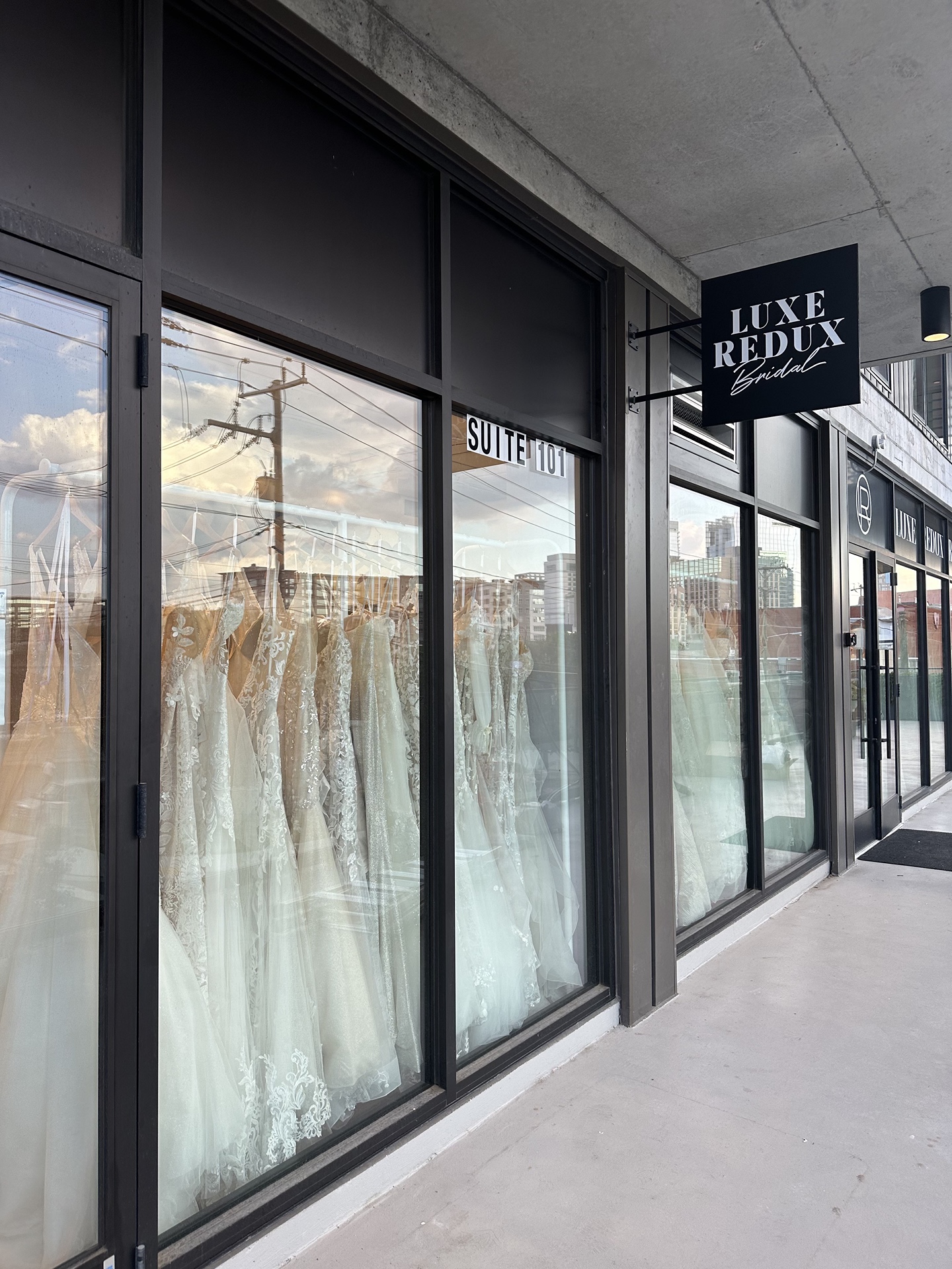 Nashville Bridal Boutique Storefront
