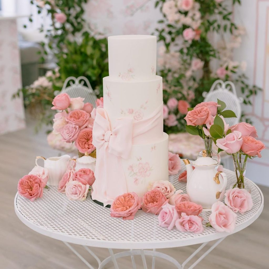 The Chocolate Llama Cake Company | Houston Wedding Cakes