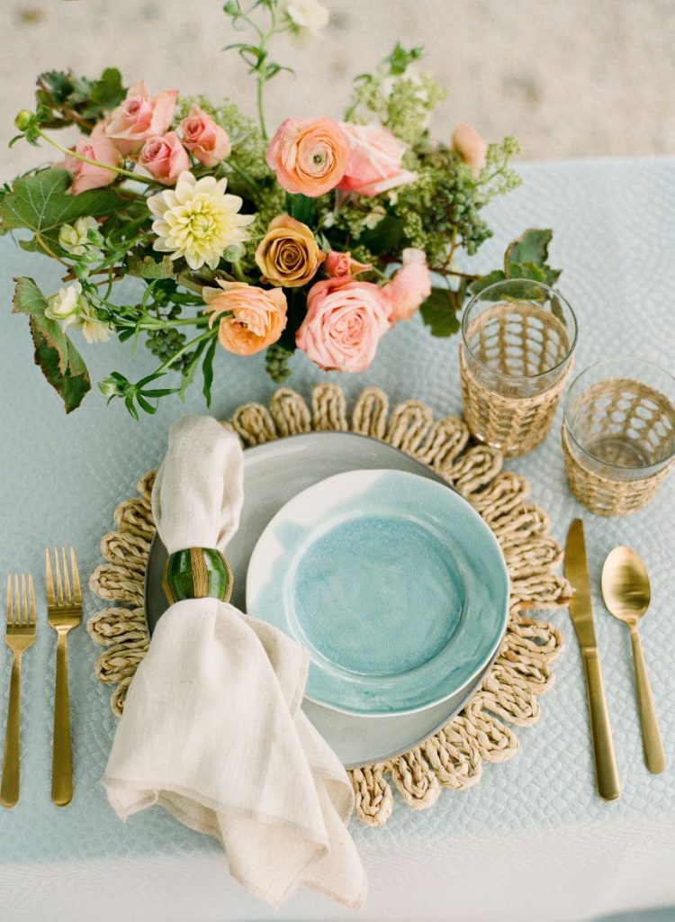 beach wedding place setting