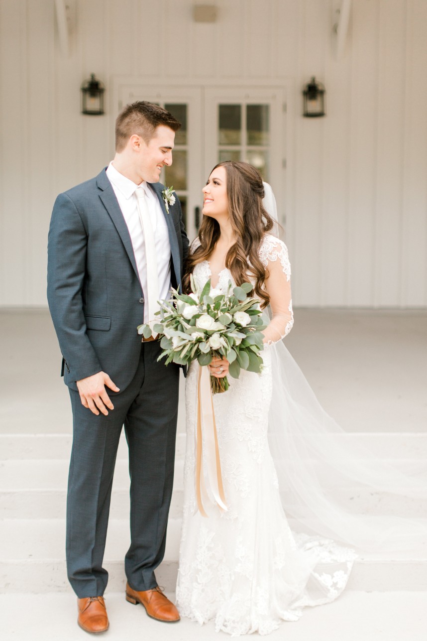 Natural Rustic Houston Wedding from Fulleylove Photography