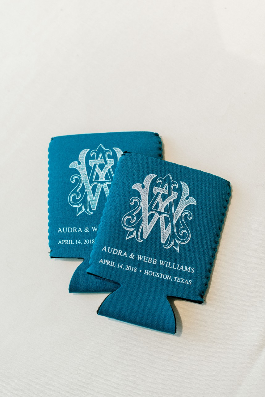 day-of wedding essentials