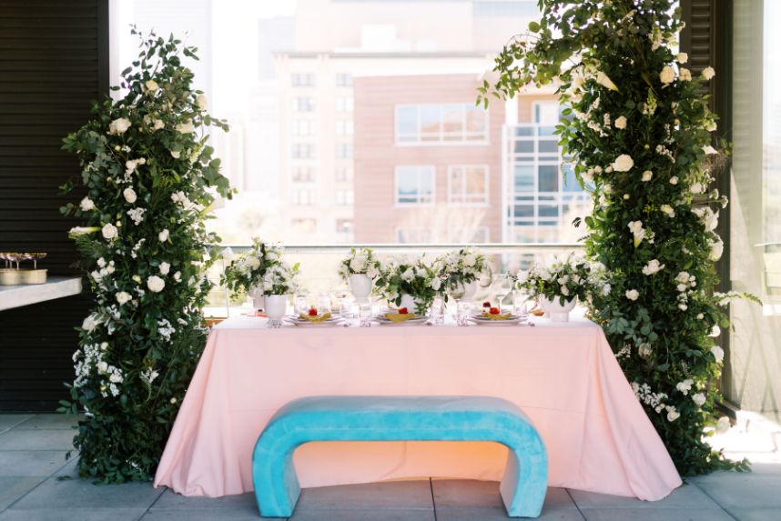 pink table