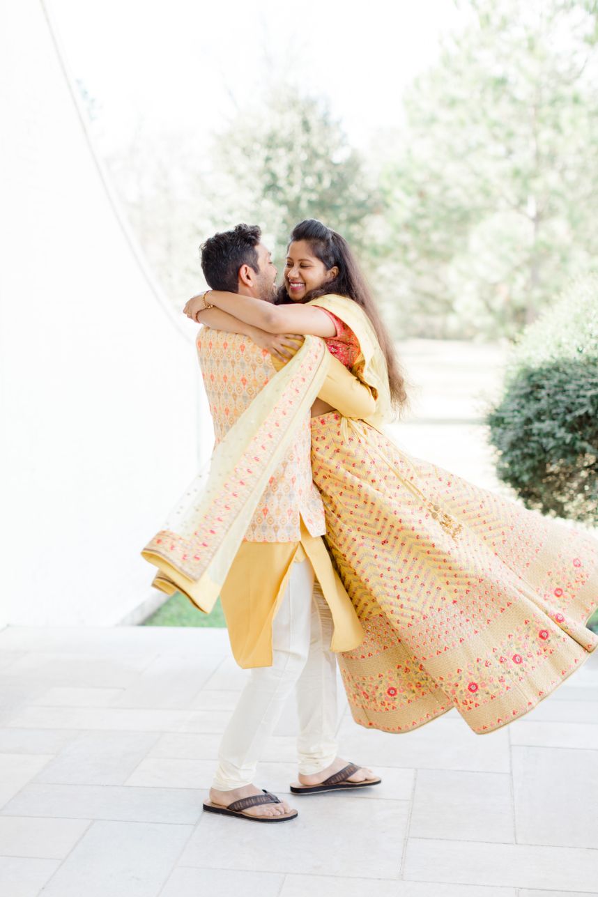 Must-Have Engagement Photo Shoot Tips 
