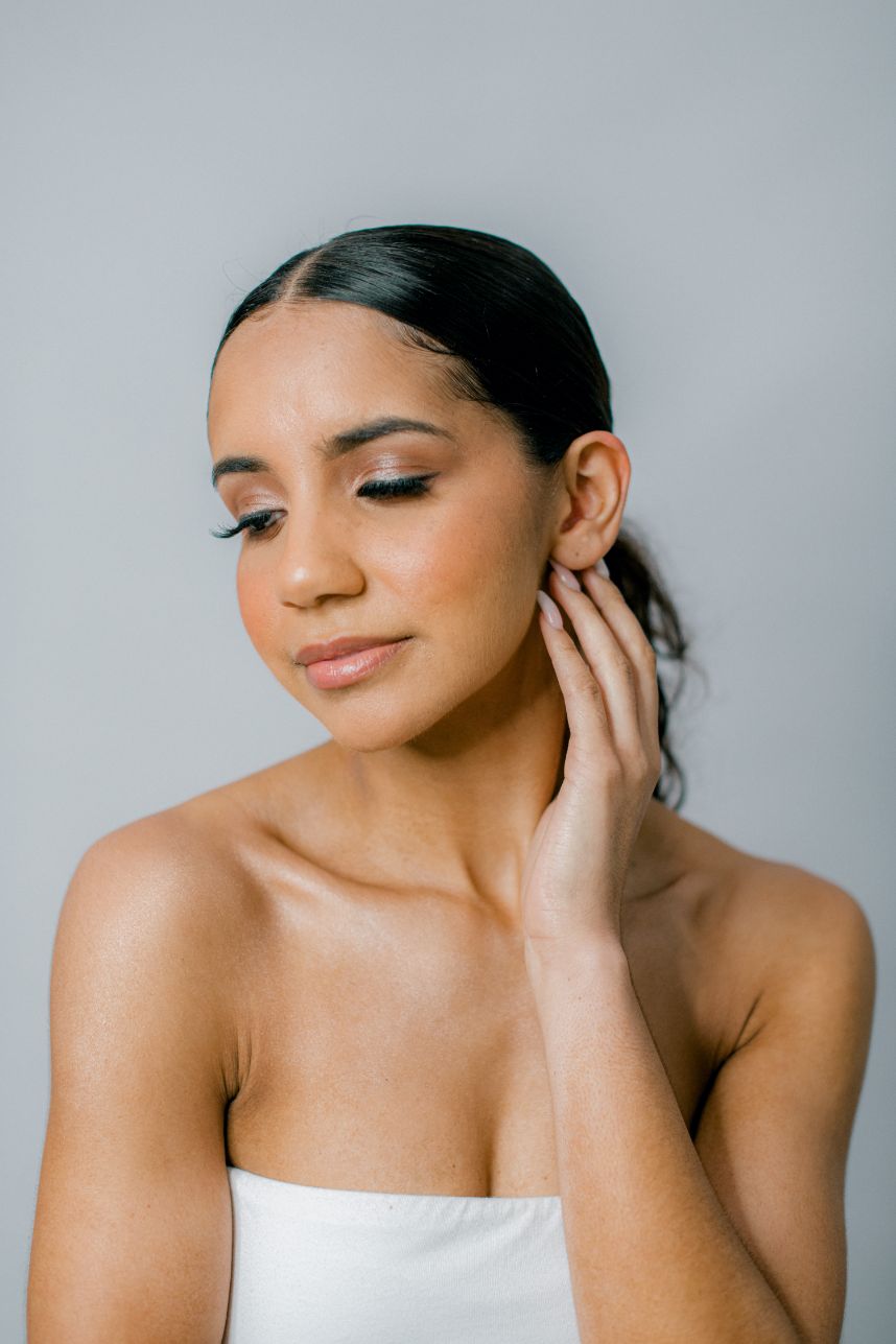 chestnut skin undertones