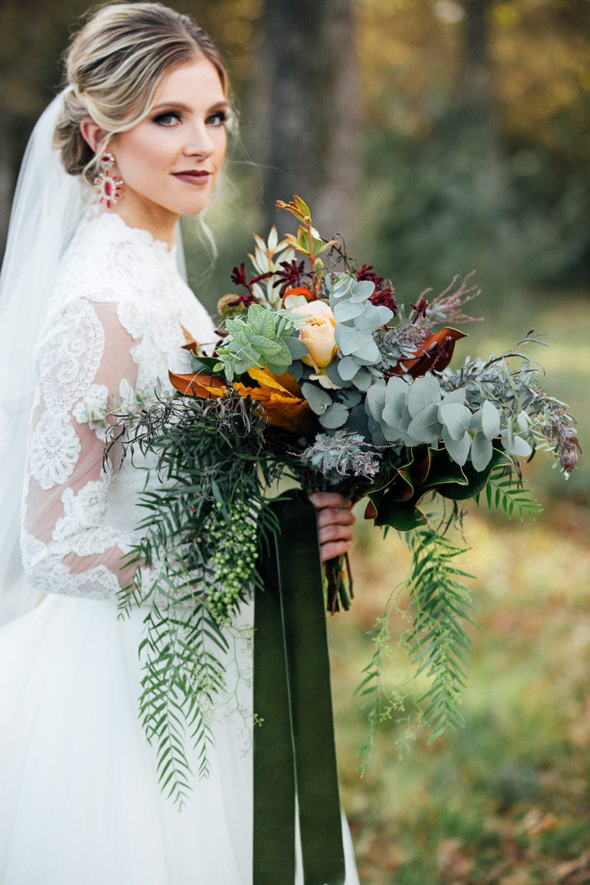 halloween hues fall wedding inspiration