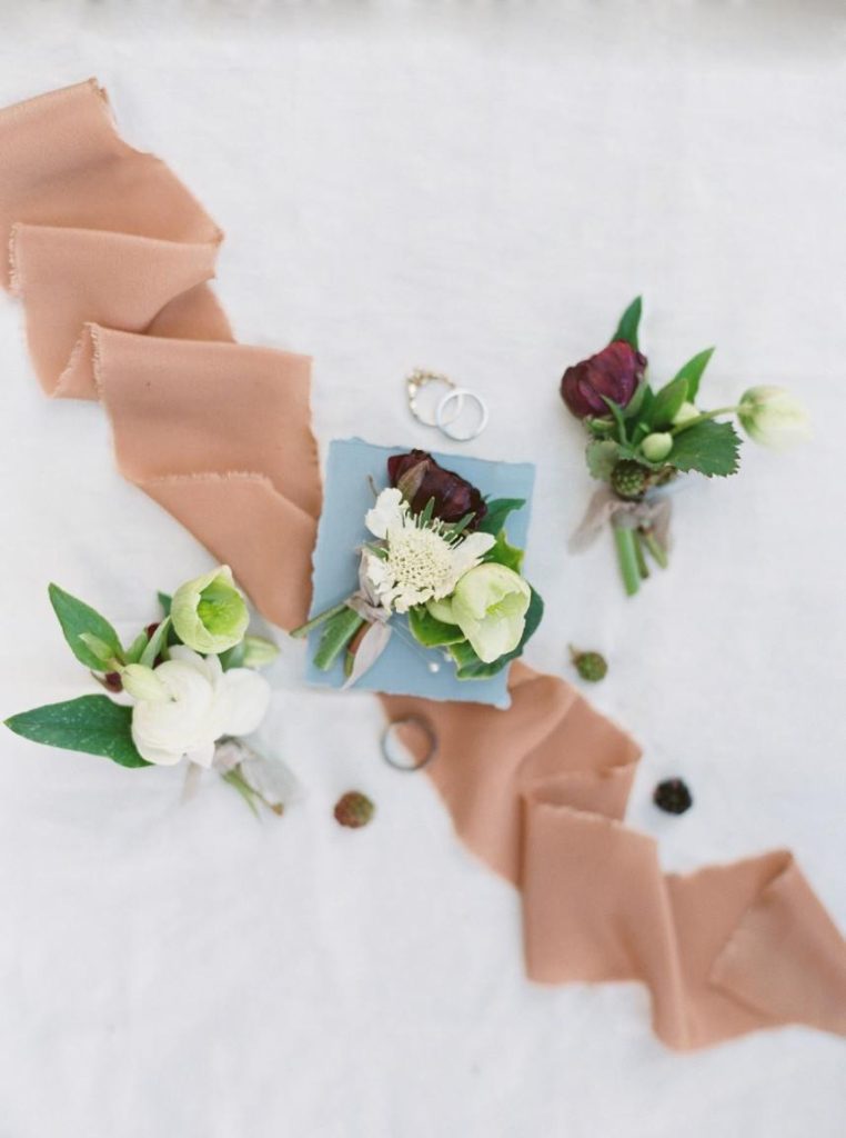 brassy and blue wedding walkthrough with houston wedding planner jennifer laura design