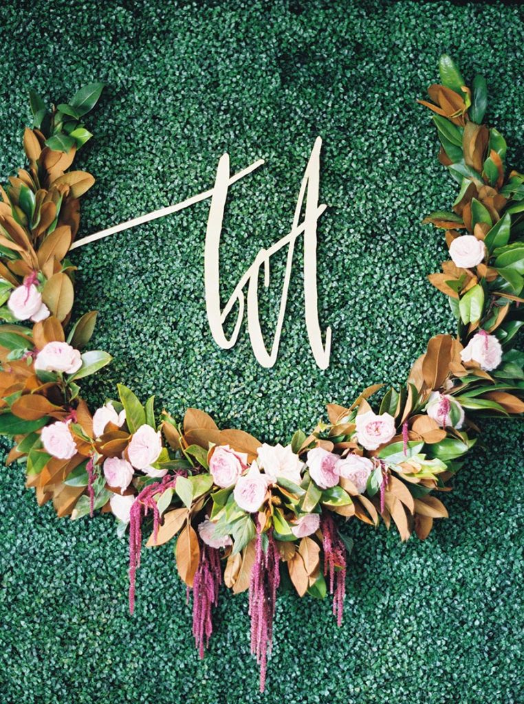 fall florals halloween wedding inspiration