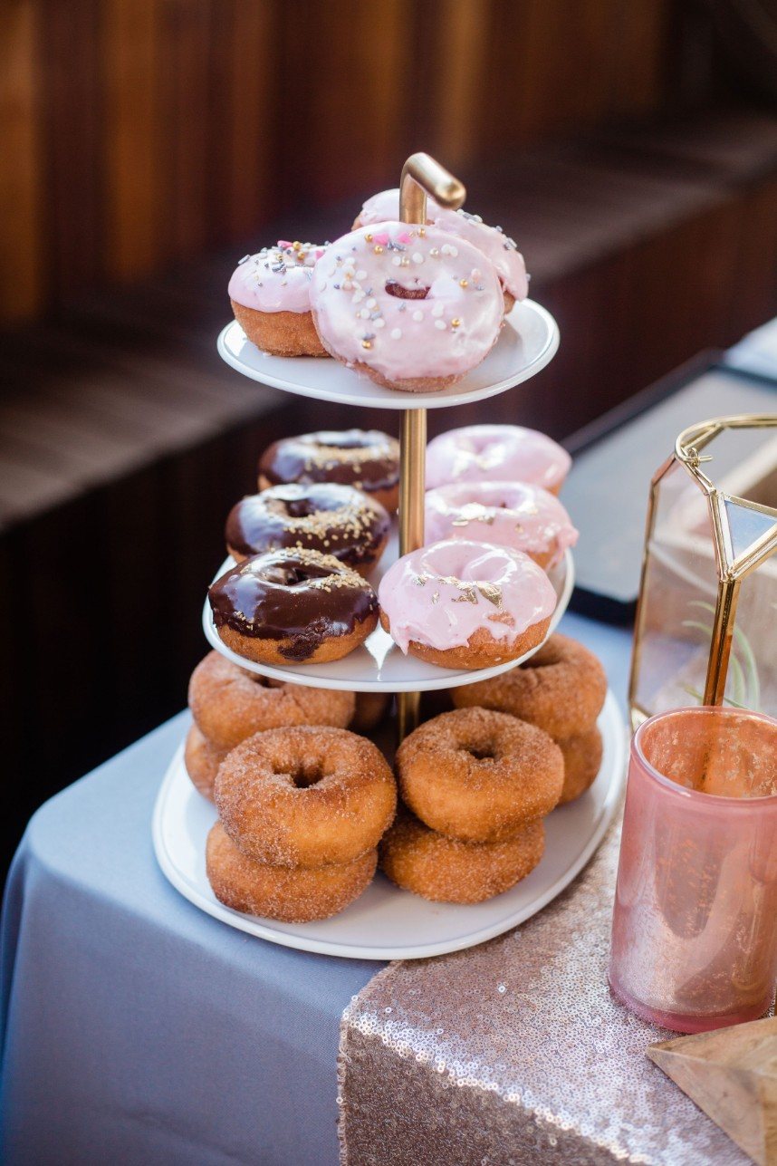 austin wedding cakes and catering trends of 2018