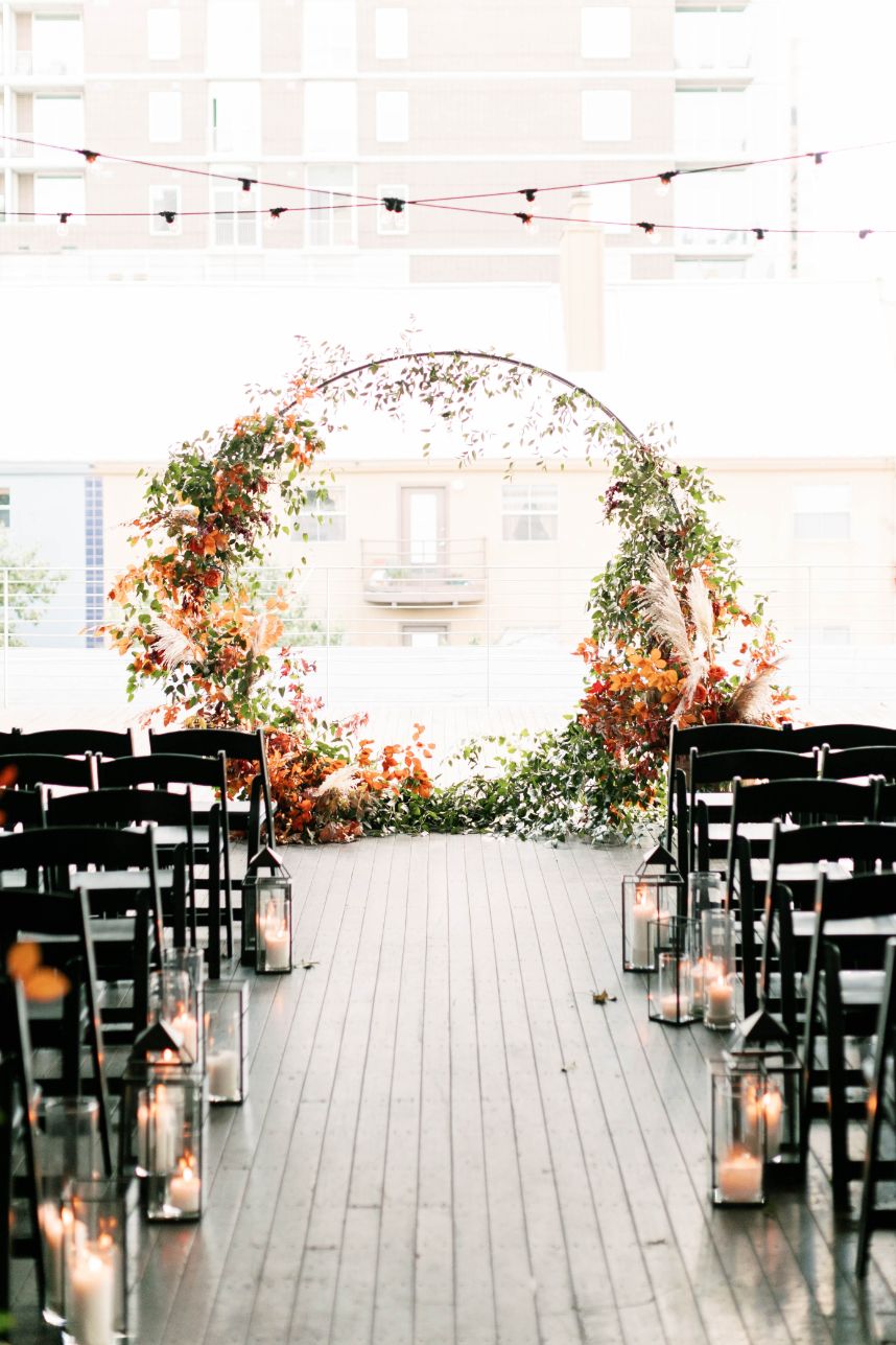 Get your Fall Wedding Fix with these Seasonal Inspired Shoots & Weddings