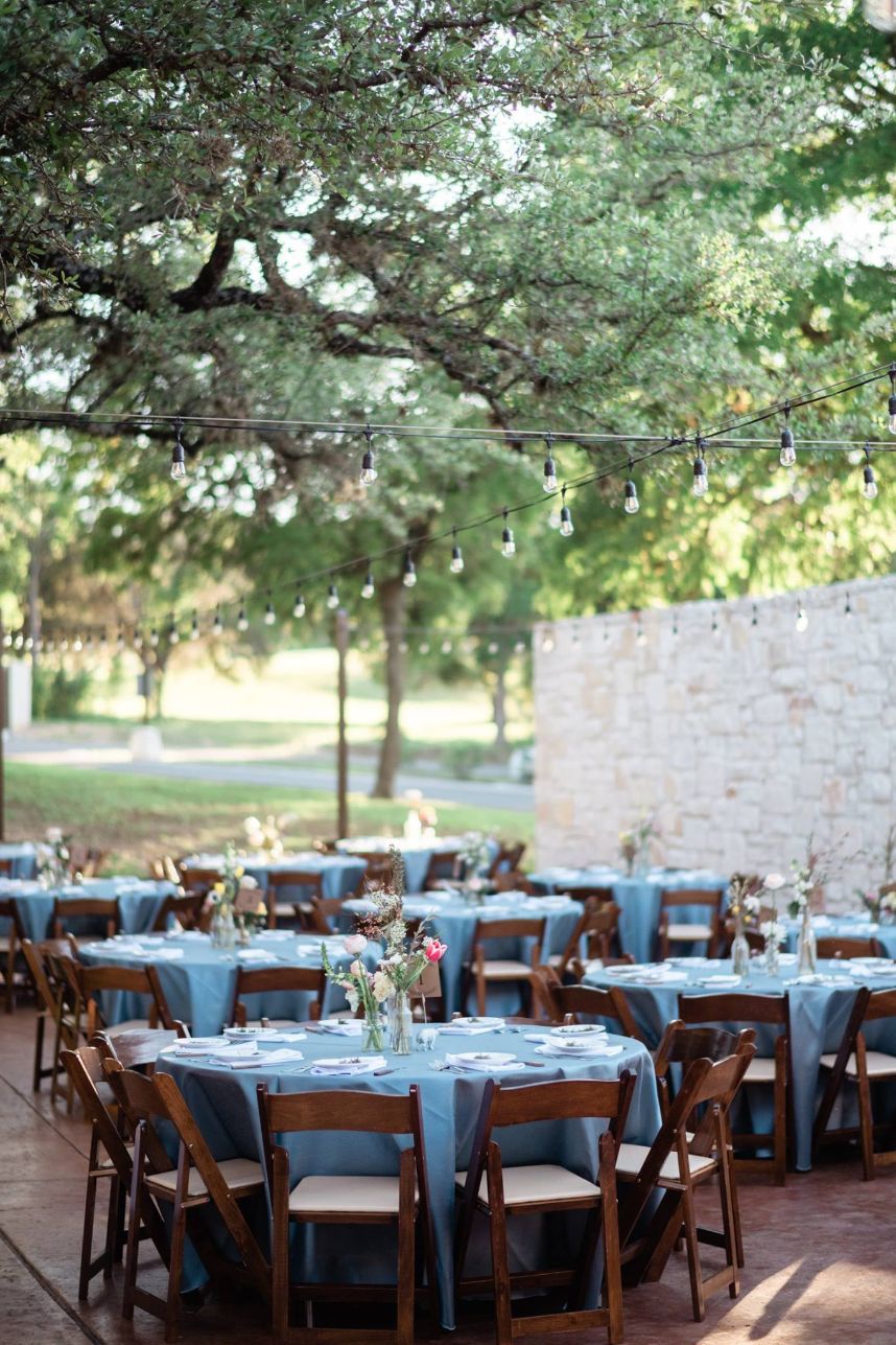 Garey House outdoor wedding