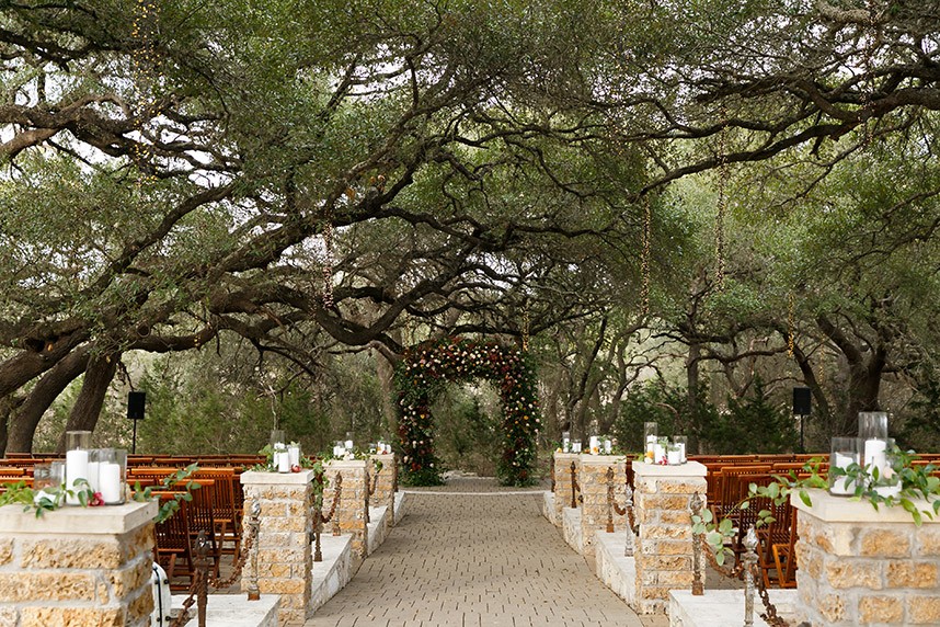 Eight Venues for an Austin Area Al Fresco Wedding