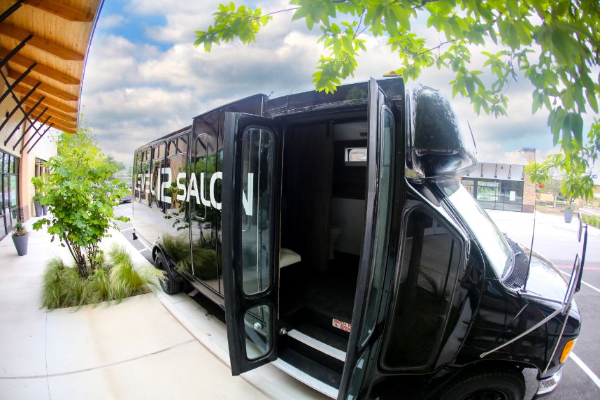 bridal buzz rave for local atx vendors