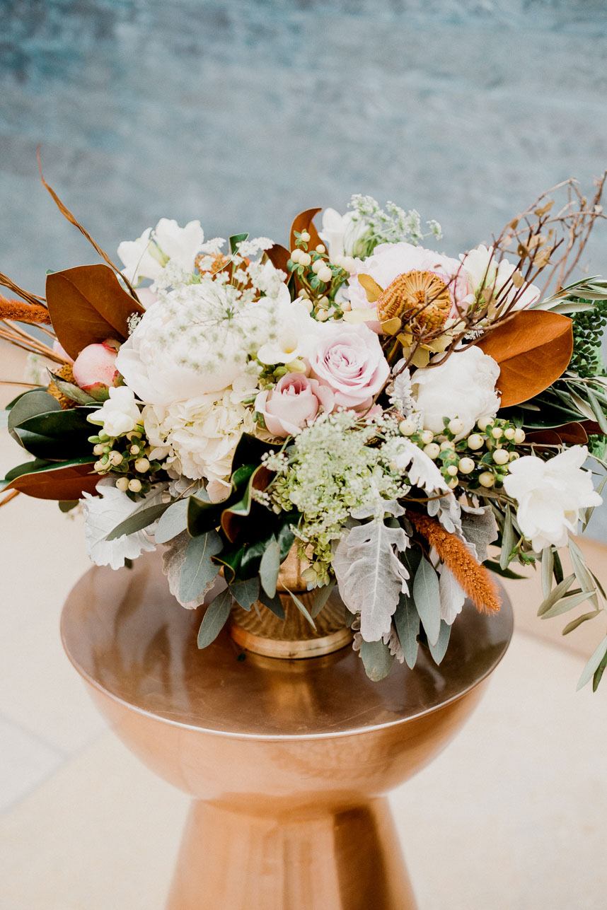 fall florals halloween wedding inspiration