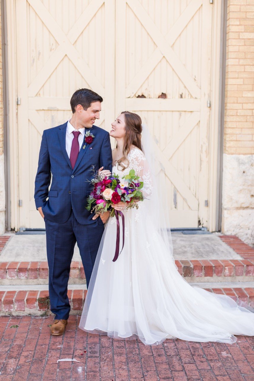 touch of whimsy austin wedding planner wedding details