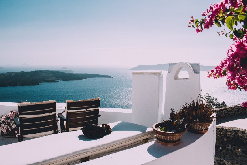 How to Choose Your Honeymoon - Tips from Luxe Departures