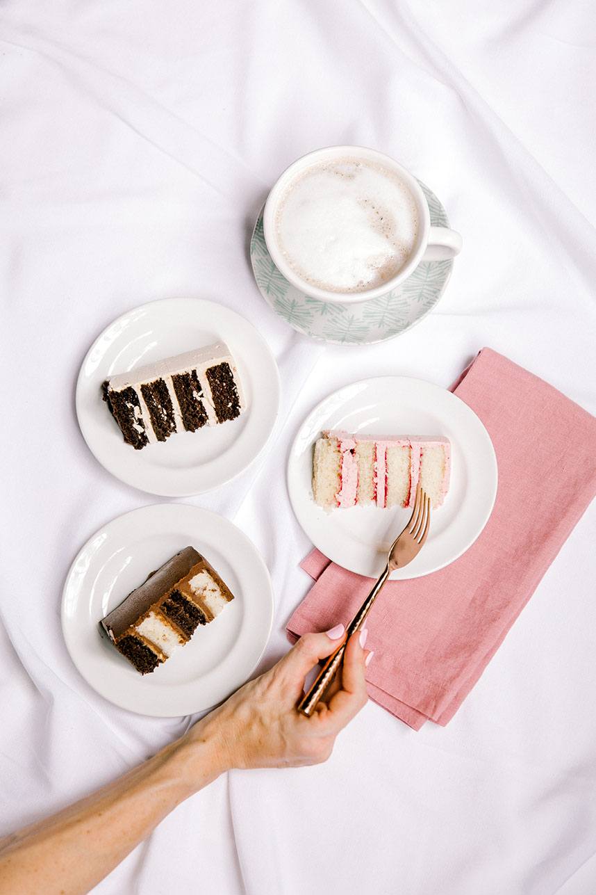 austin wedding photographer janeane marie photographer austin wedding cake bakers slices of heaven flavorful wedding cakes