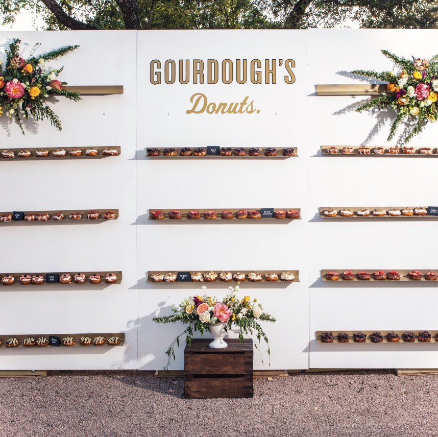 austin wedding cake and catering trends of 2018