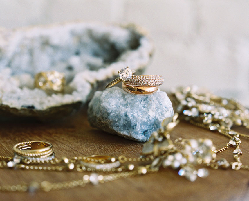 3000922-r1-e010_ashleybosnick