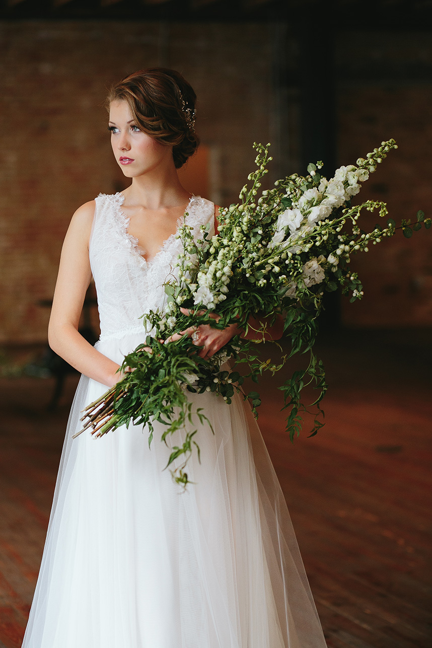 BOA_LooksWeLove_BLOG_JulianGold_Clementine_Westcott_SMS_celissa