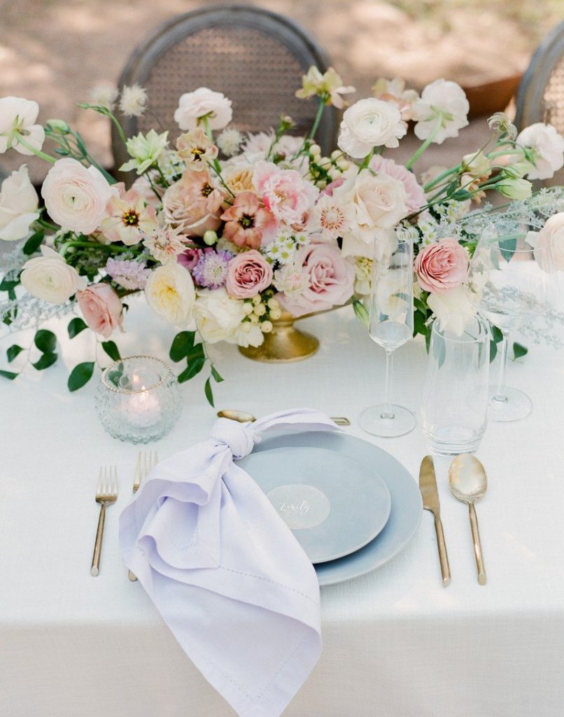 5 Must-See Floral Arrangements from the Upcoming Spring/Summer Issue