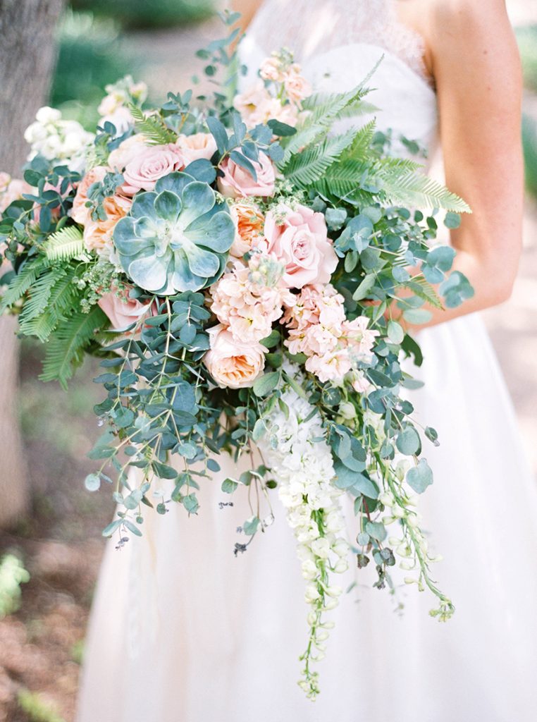 BellabySara_HoneyGem_Unbridaled