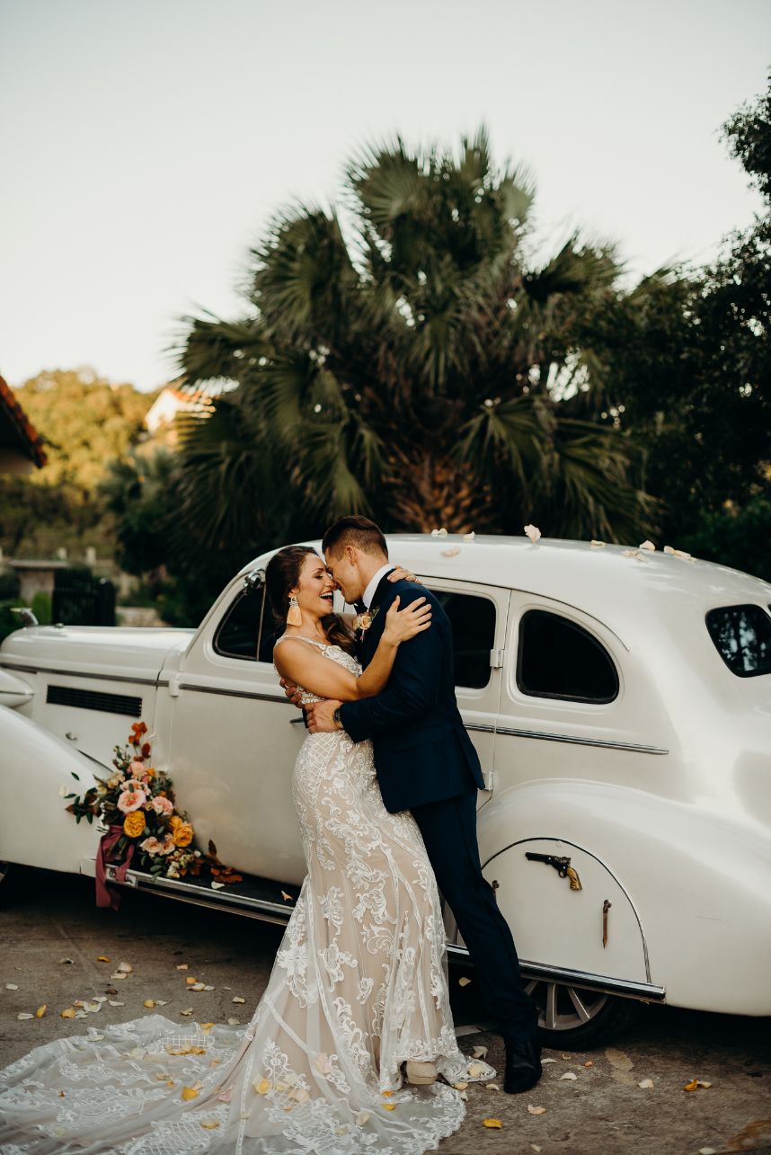 The Ultimate Guide to Wedding Transportation