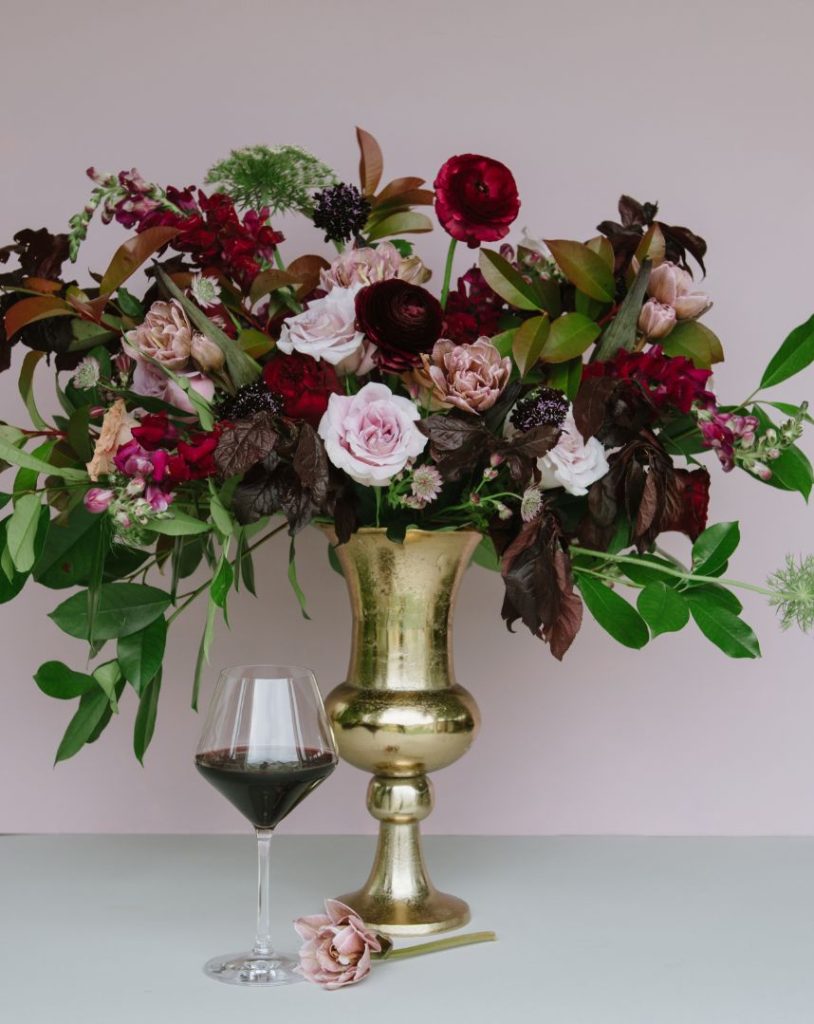 autumn tones in wedding details FW19 color coded