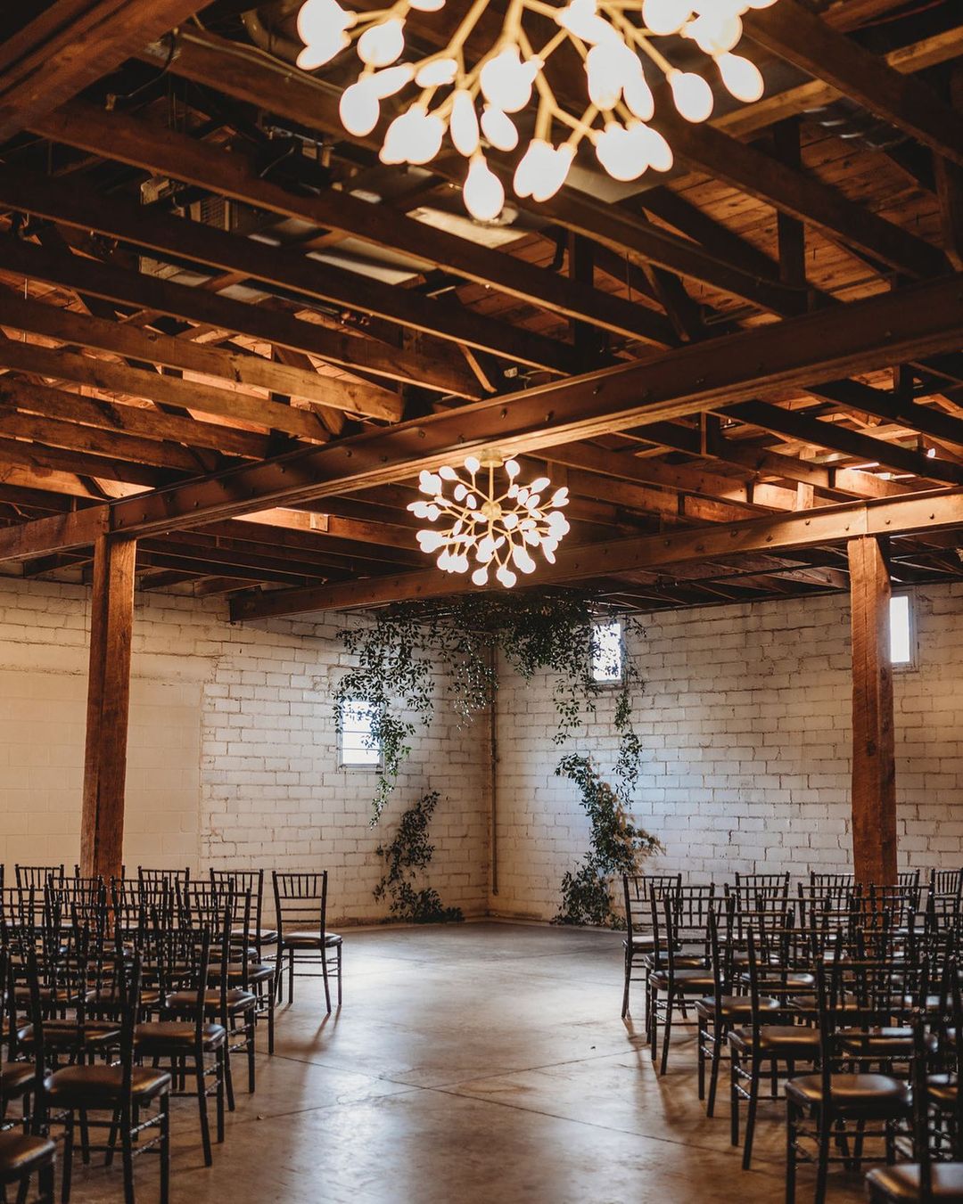The Ostreum | industrial Dallas wedding venue