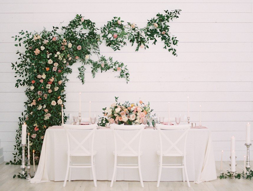 Nothing Compares to the Creativity in these 10 Tablescape Designs