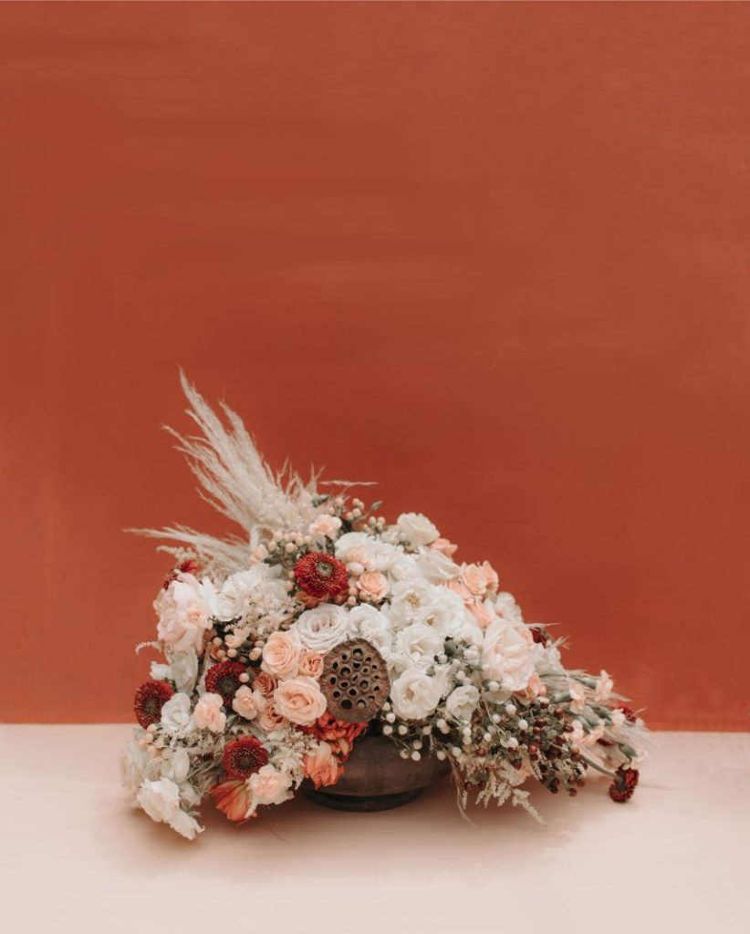 autumn tones in wedding details FW19 color coded