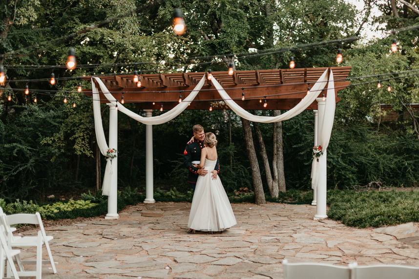 scenic outdoor spaces at wildwood inn