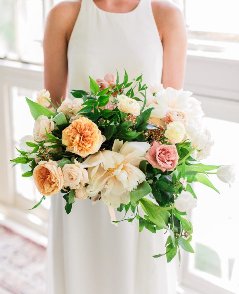 These 5 Floral Arrangements from the New Issue are To-Die-For