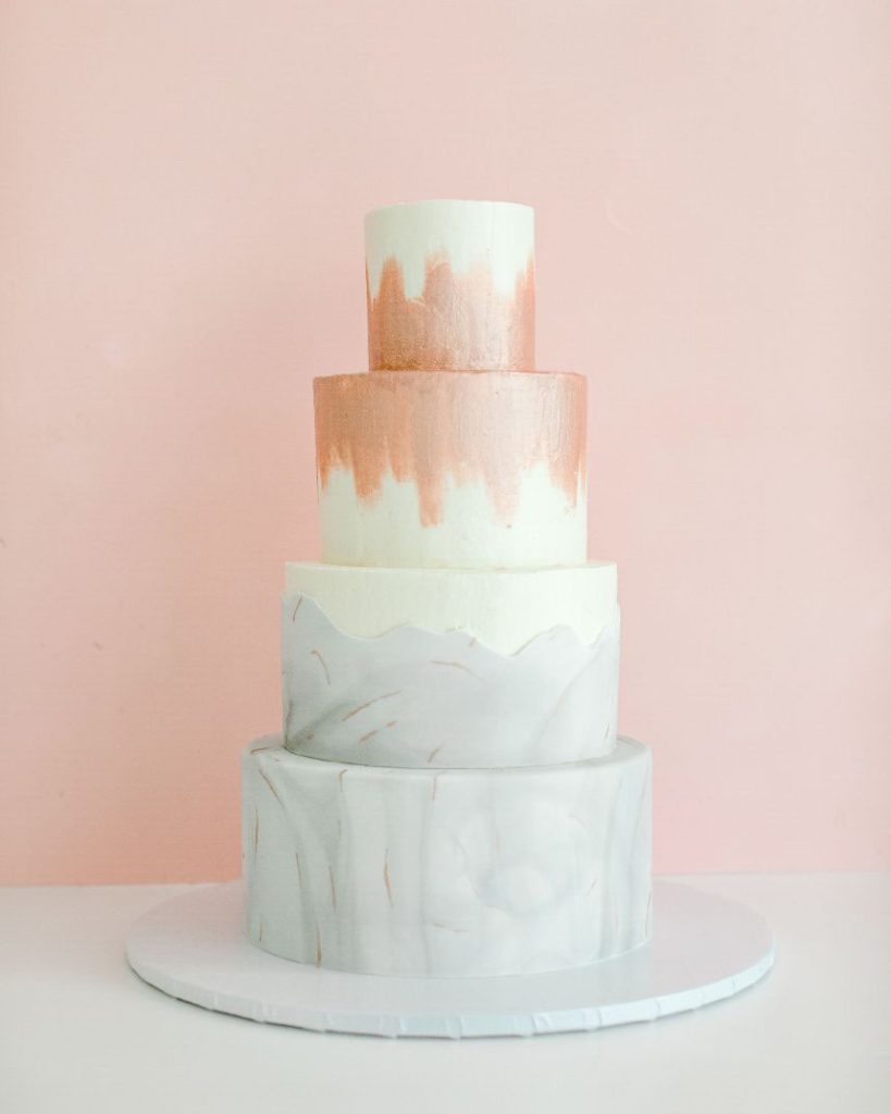 lili's bespoke sweets wedding cake