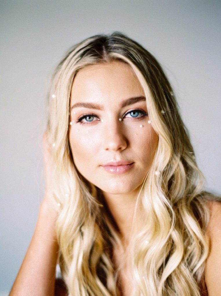 You'll Want to Pin All 10 of these Stylish Bridal Beauty Looks!