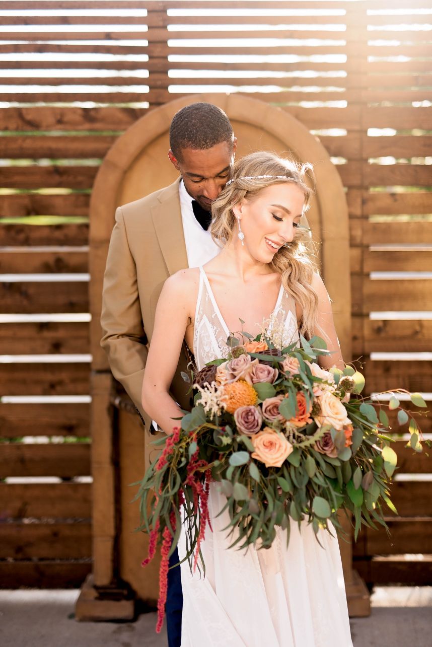 2019 north texas bridal fashion trends