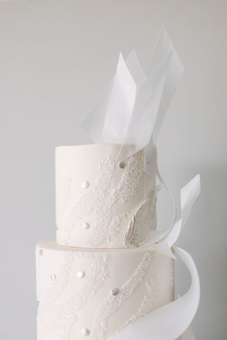 artistic white wedding cake