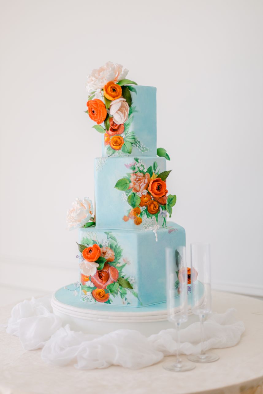Creme de la Creme Cake Company