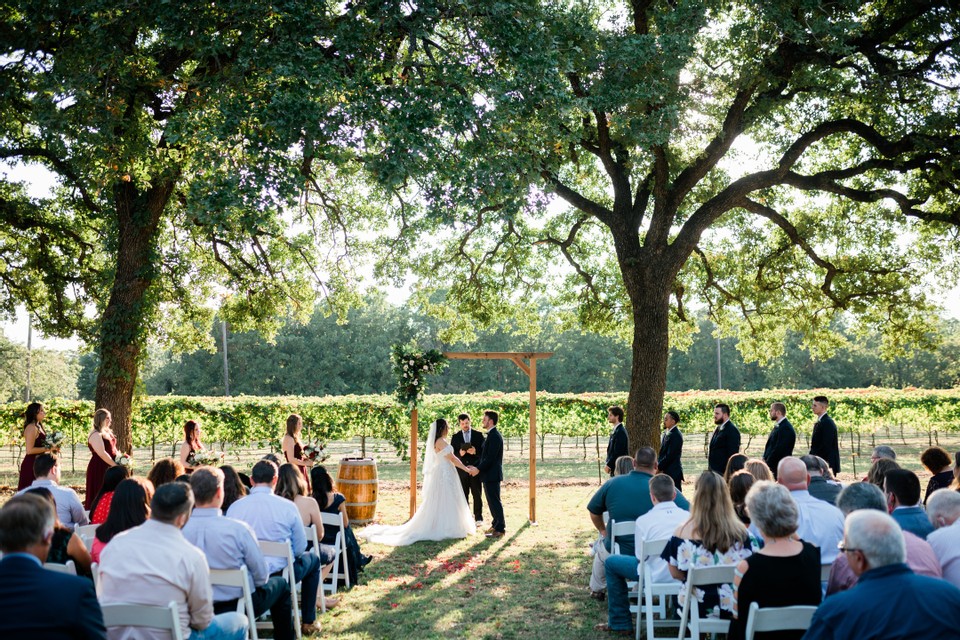 lost oak winery wedding venue