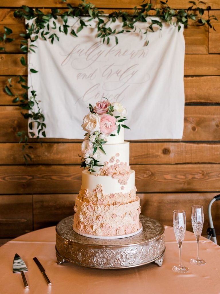 Lyndi Armstrong MacGregor Hall Alba Rose Photography