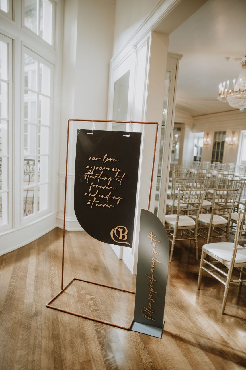 wedding signage by satin pavement