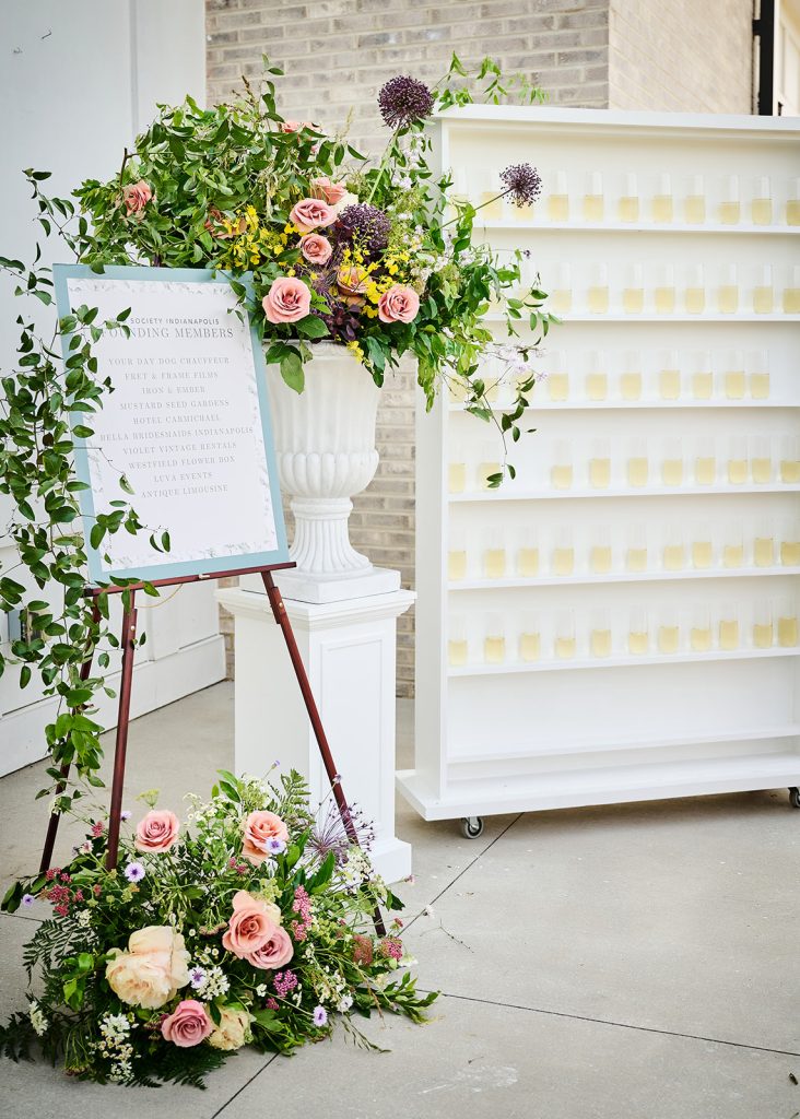 Wed-Preview_0016_websize-1.jpg
