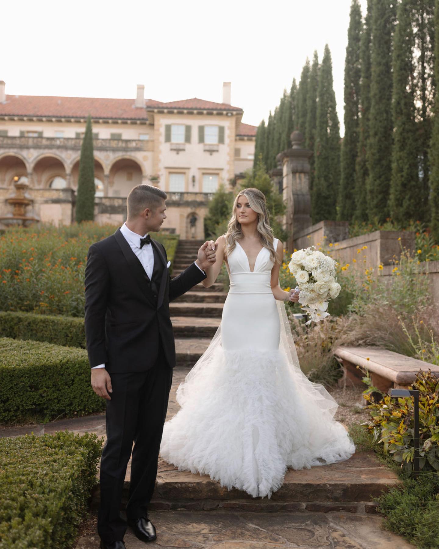 la mariee wedding gown