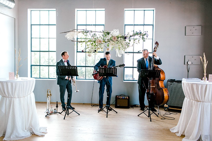 How to Make Your Wedding a Musical Success with Tips from OKC Entertainment