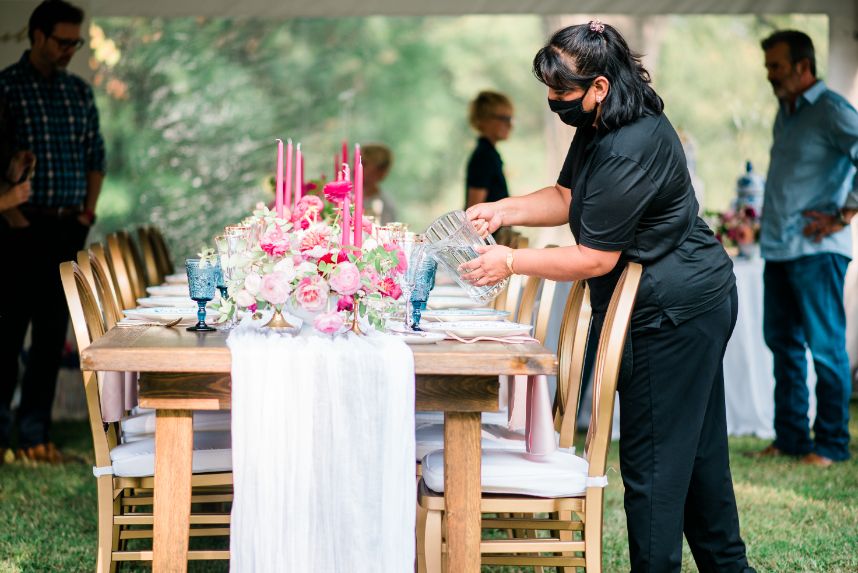 pink tablescape