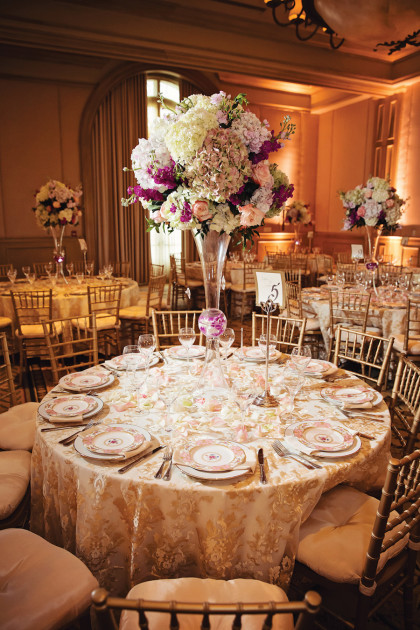 A Sneak Peak at the Spring/Summer 2021 Fashion Editorial – Modern March