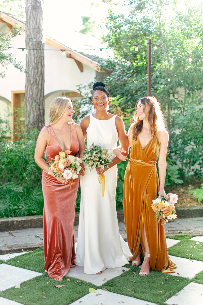 Spice-Toned Florals Elevate this Autumnal Wedding Inspiration Spice-Toned Florals Elevate this Autumnal Wedding Inspiration
