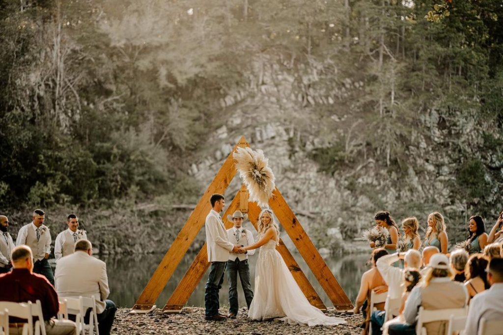 Last Wild River Resort | Wed Society Oklahoma 