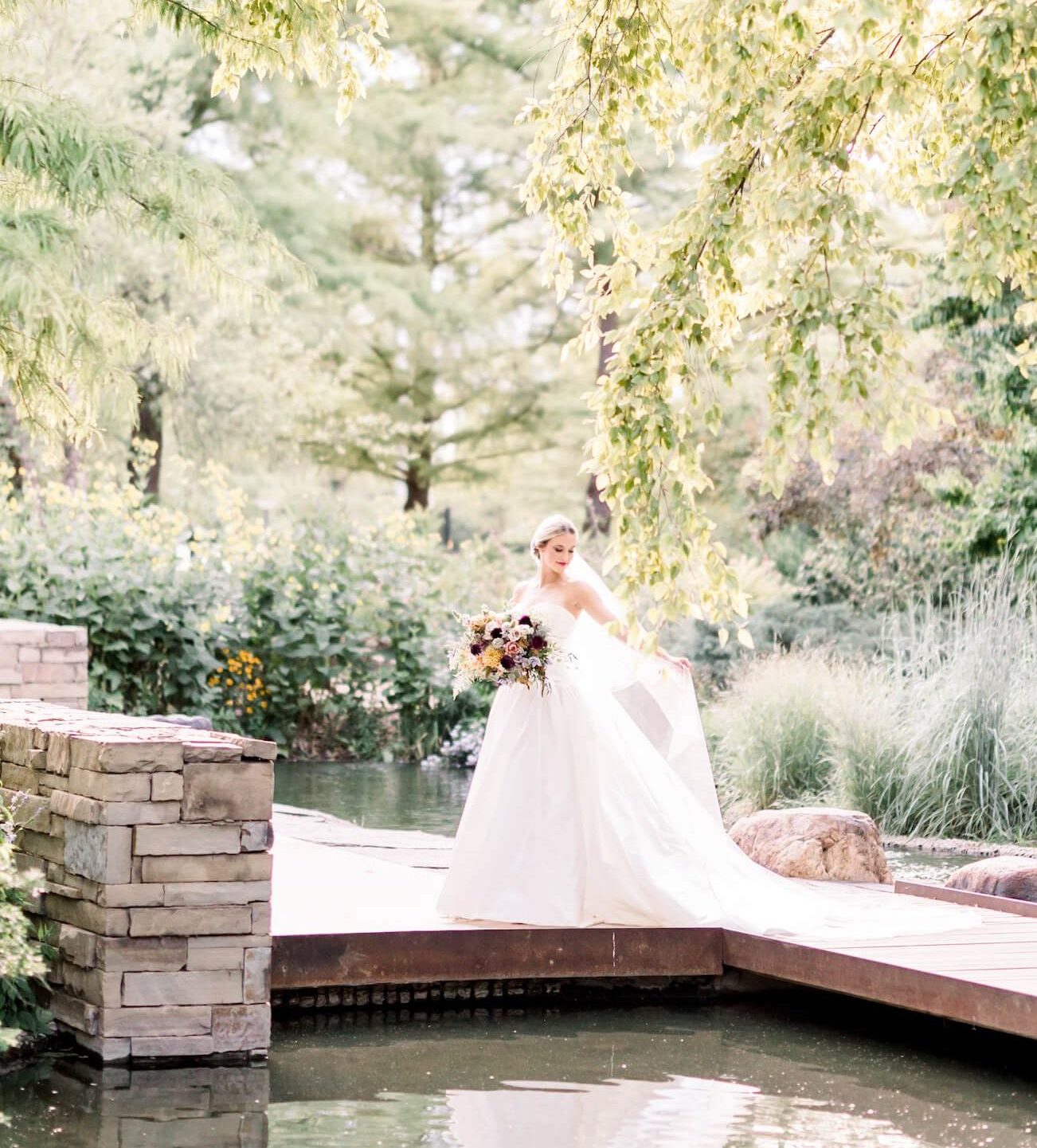 Myriad Botanical Weddings